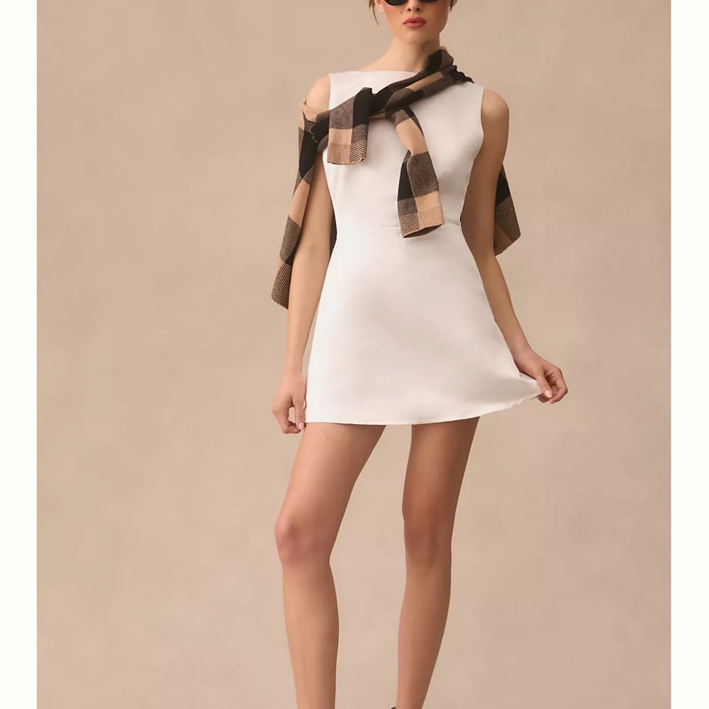 BRAND NEW WITH TAGS 
Reformation Zenni dress